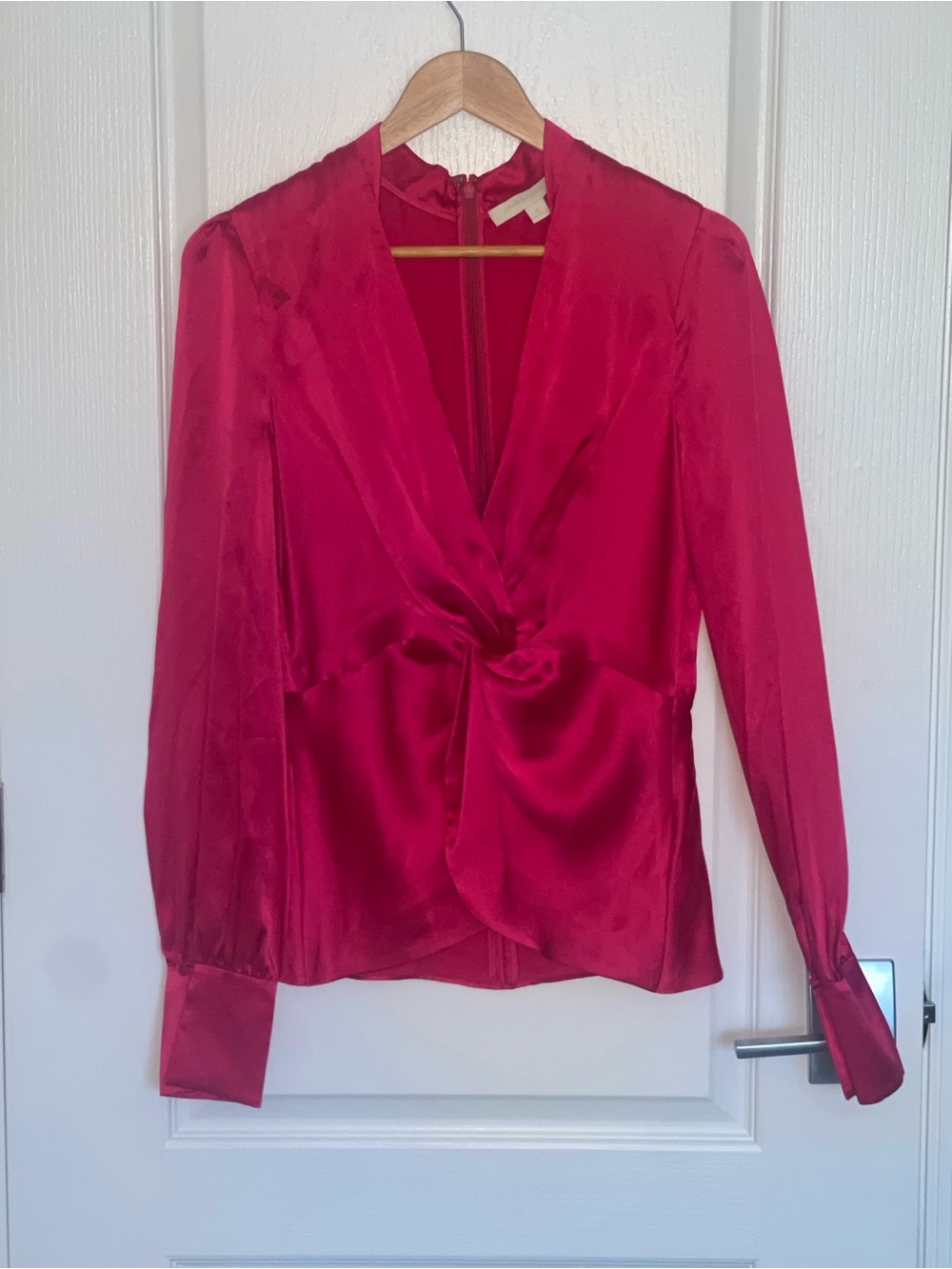 JONATHAN SIMKHAI Tamara Twist Front Top Blouse Hot Pink Twist Front 100% Silk 8 - Picture 6 of 8